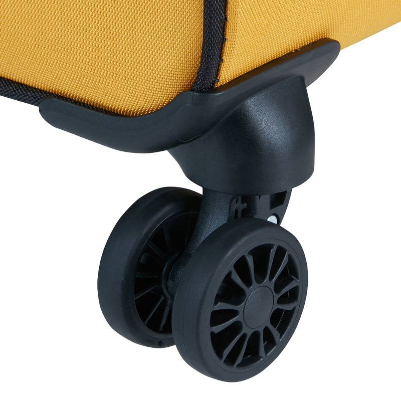 wheels of black/yellow American Tourister Daring Dash Spinner Medium Expandable