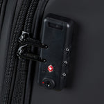 TSA lock of black/blue American Tourister Daring Dash spinner large expandable