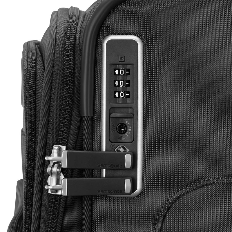 TSA lock of black Samsonite Silhouette 18 spinner Medium Expandable