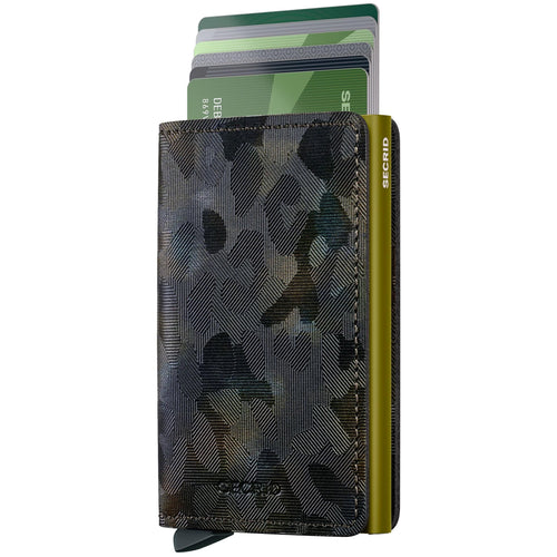 cards up in moss Secrid Slimwallet Jungle