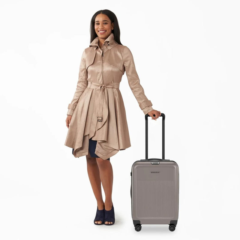 model with latte Briggs & Riley Sympatico International Carry-On Expandable Spinner