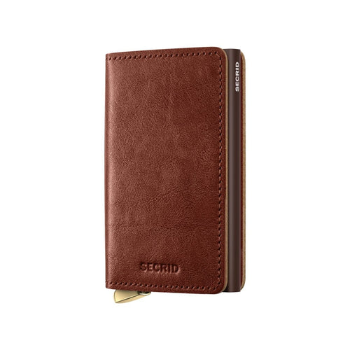 front of whiskey Secrid Premium Slimwallet Basco