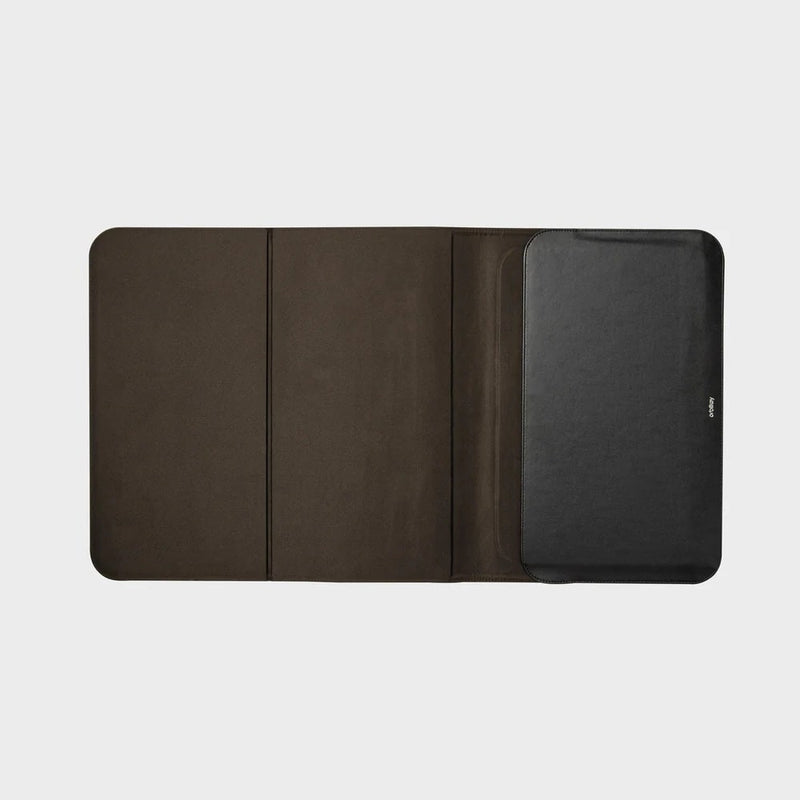 inside of black Orbitkey Hybrid Laptop Sleeve 14"