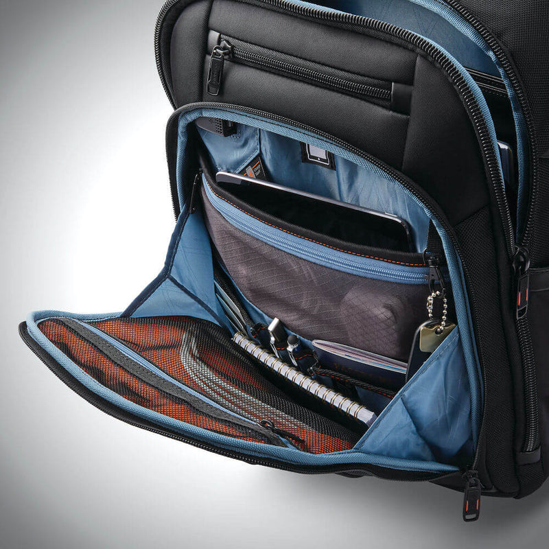 Samsonite Pro Standard Backpack Expandable 15.6" in Black front pocket
