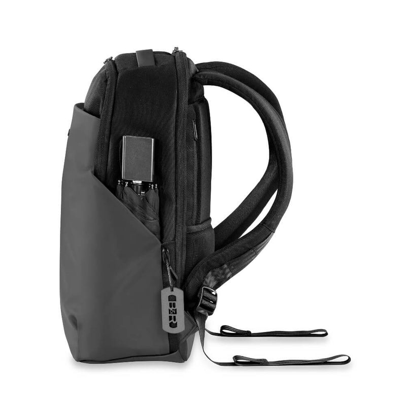 Briggs & Riley Delve Medium Backpack in Black side pocket